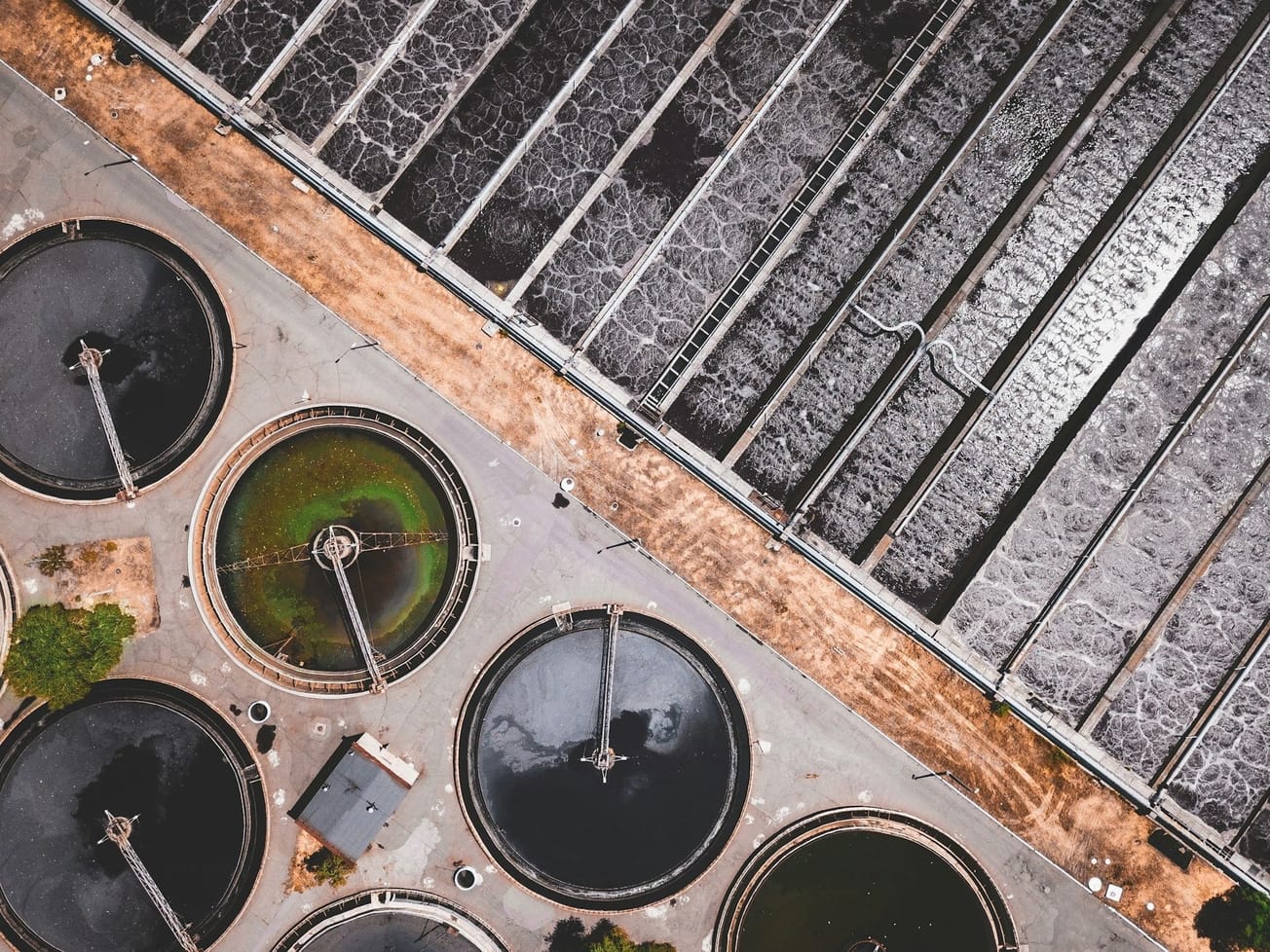 Poor ambient water quality in poor countries is often related to low levels of wastewater treatment.