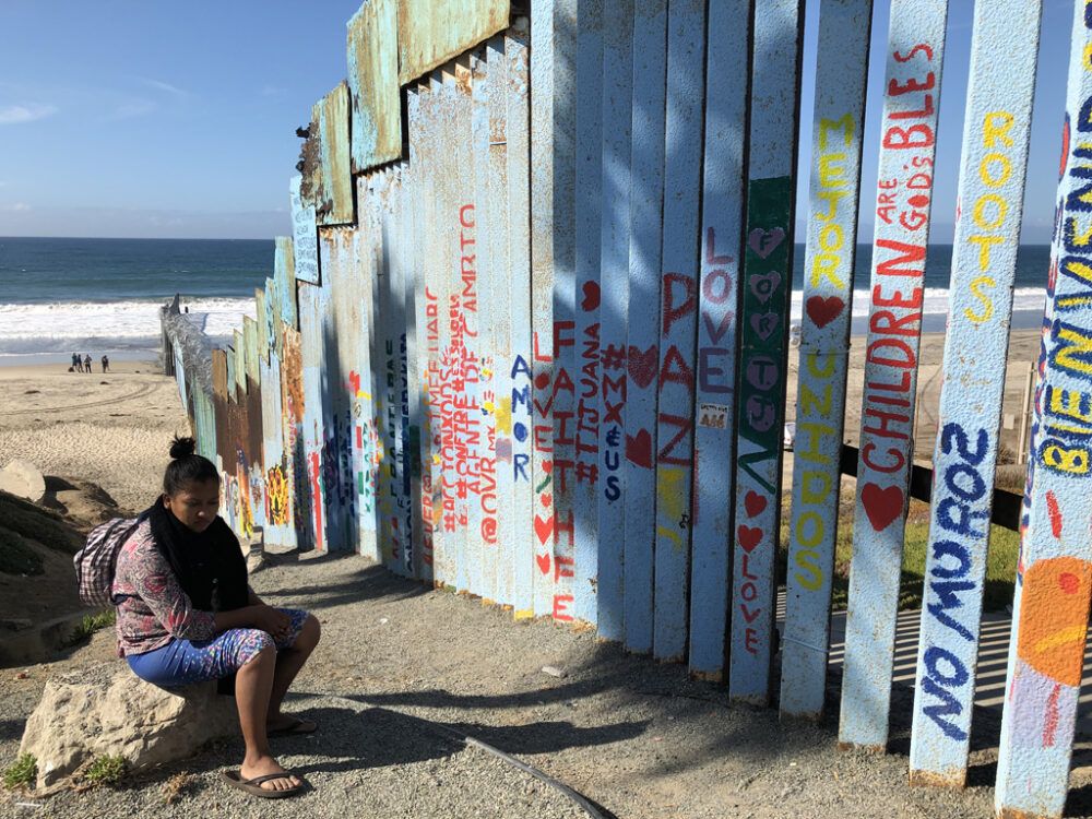 IOM assists migrant caravan in Guatemala